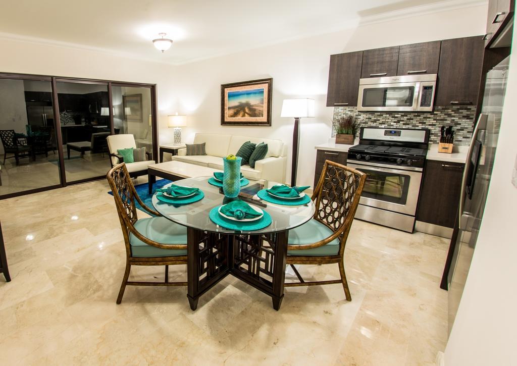 Palmaruba Condos Palm Beach Eksteriør bilde