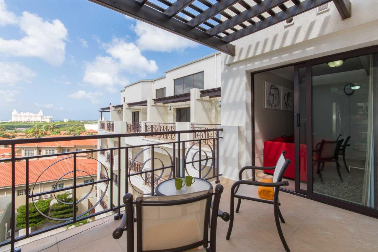 Palmaruba Condos Palm Beach Eksteriør bilde